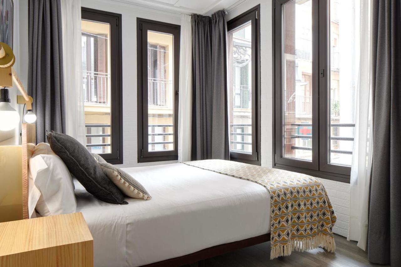 Hostal Arriazu ปัมโปลนา ภายนอก รูปภาพ