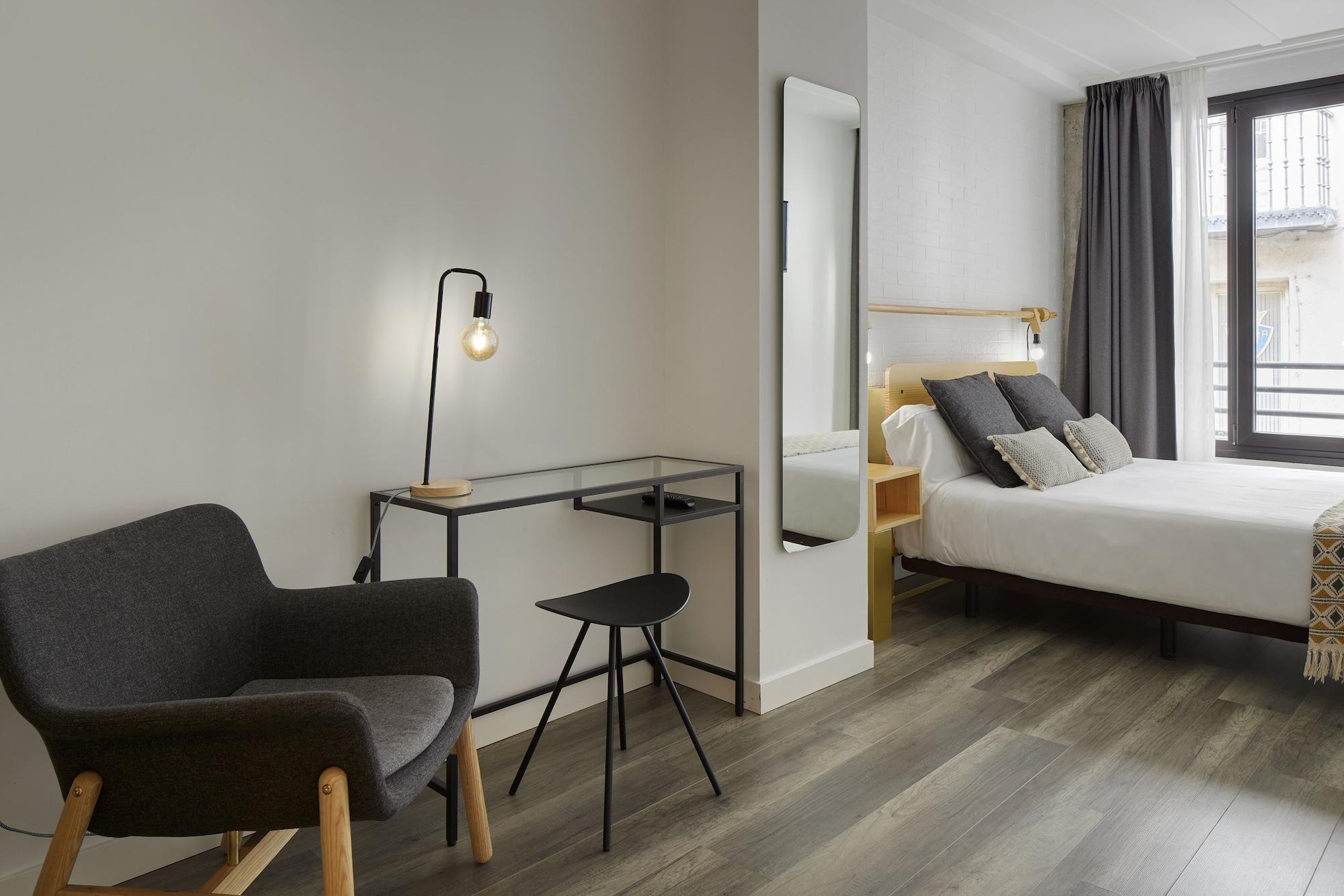 Hostal Arriazu ปัมโปลนา ภายนอก รูปภาพ